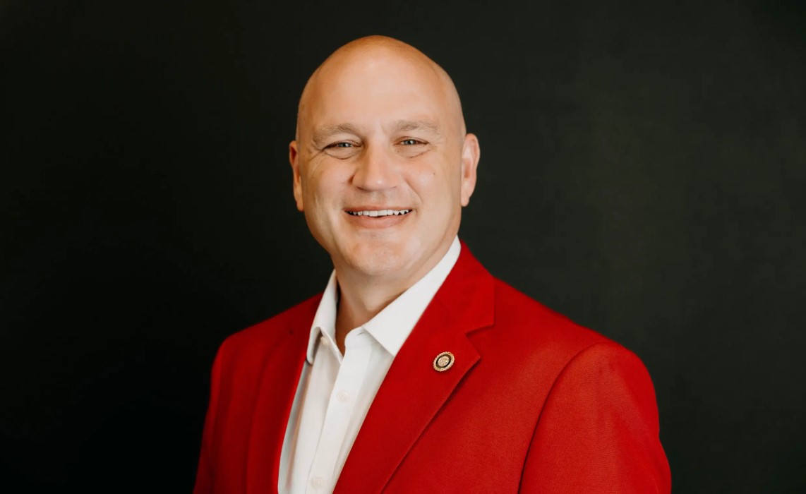 Denny Hoskins